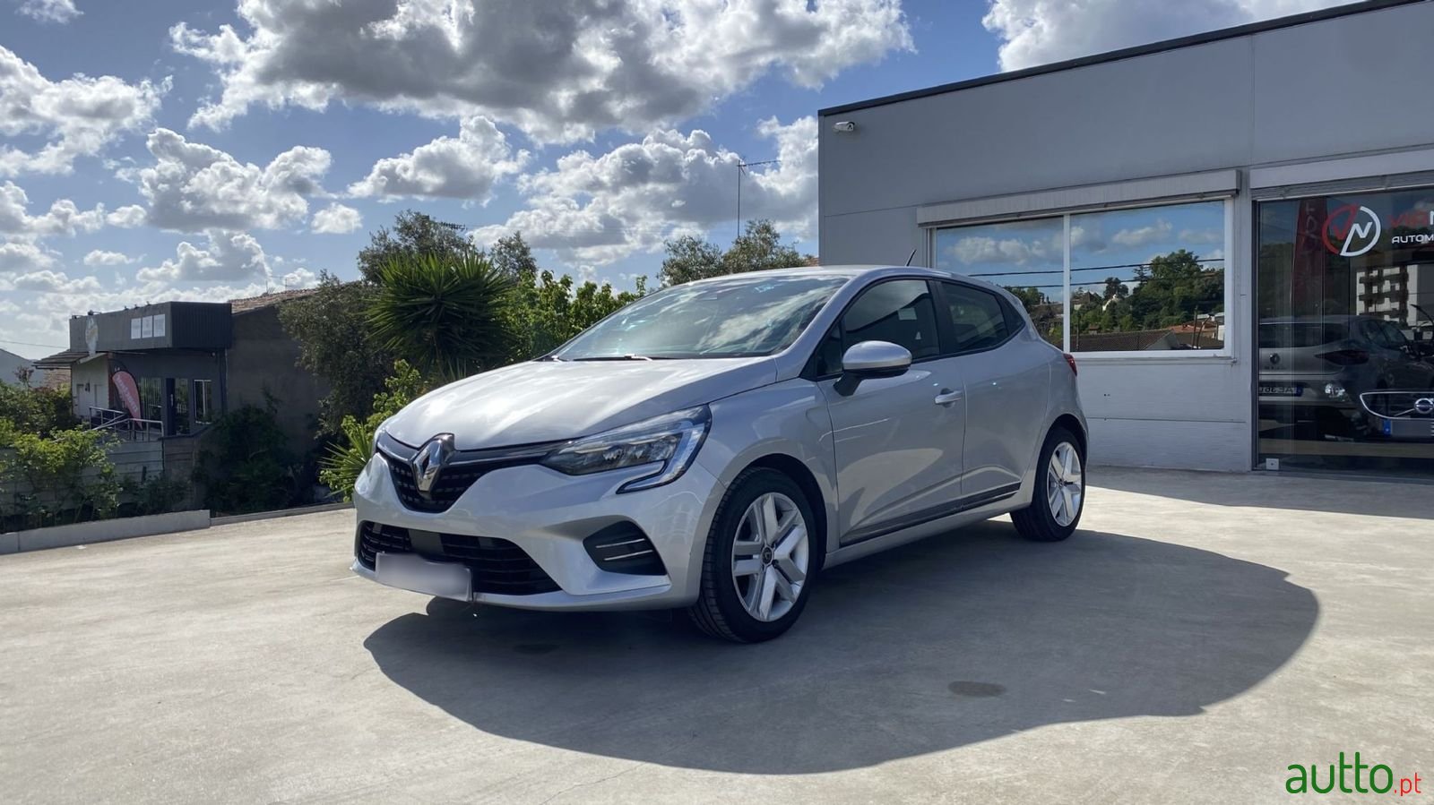 2020' Renault Clio photo #4