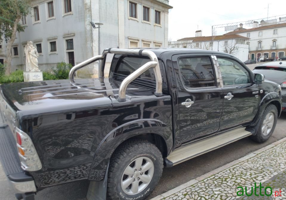 2009' Toyota Hilux photo #1