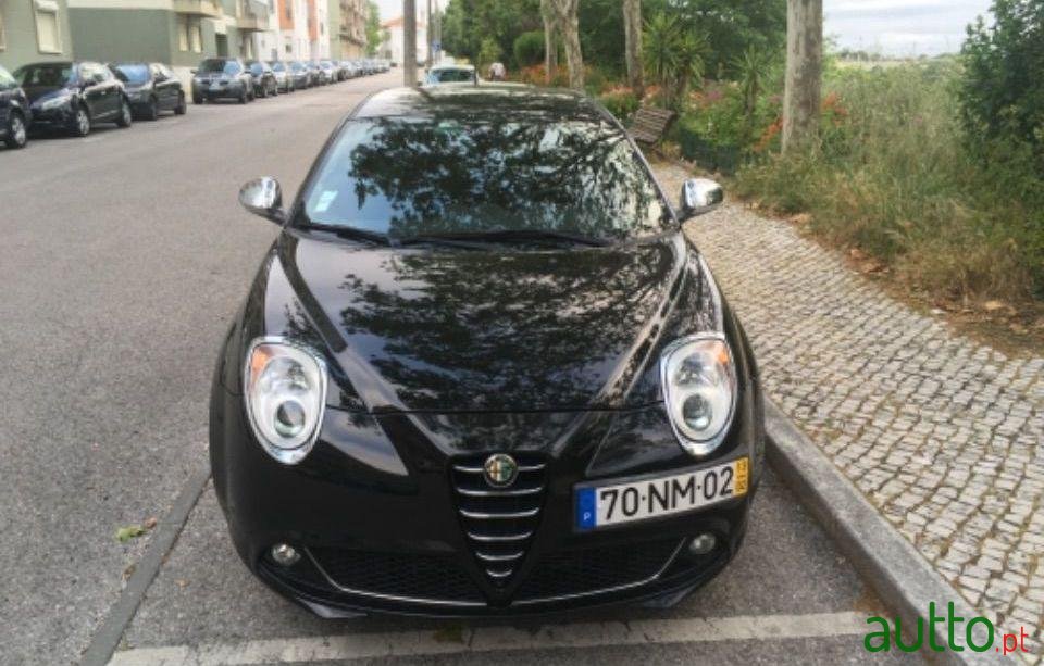 2013' Alfa Romeo MiTo photo #2
