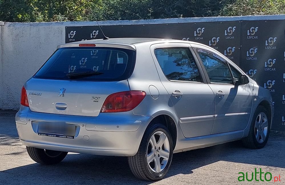 2005' Peugeot 307 photo #5
