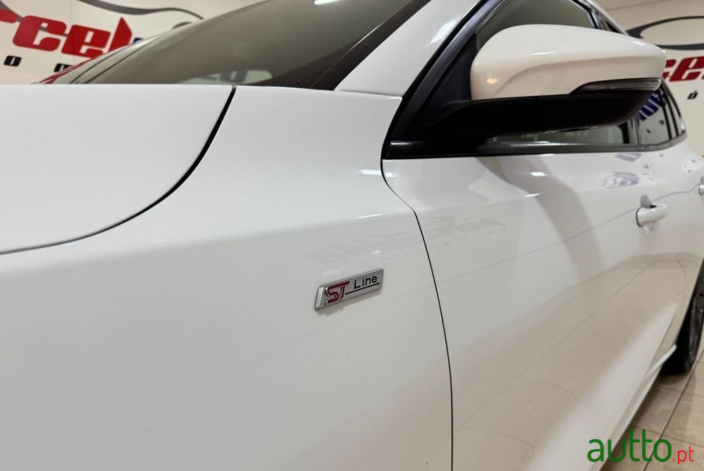 2018' Ford Focus 1.0 Ecoboost St-Line photo #6