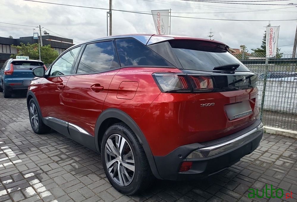 2022' Peugeot 3008 photo #6
