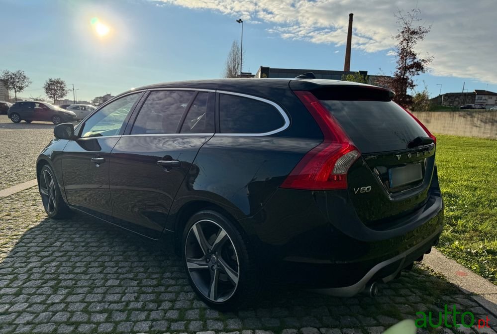 2012' Volvo V60 photo #6