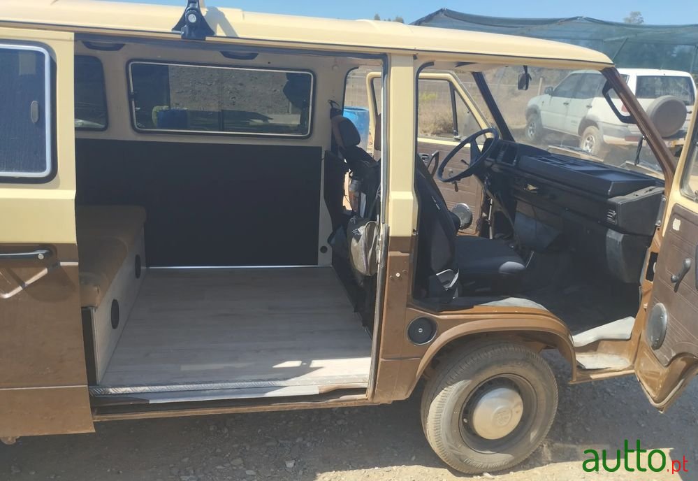 1985' Volkswagen Transporter photo #3