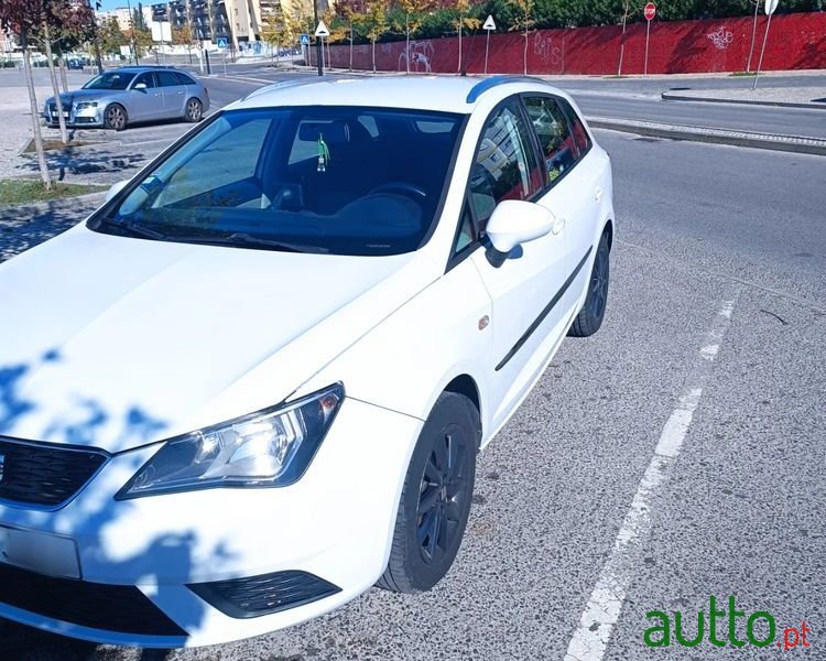 2013' SEAT Ibiza St photo #2