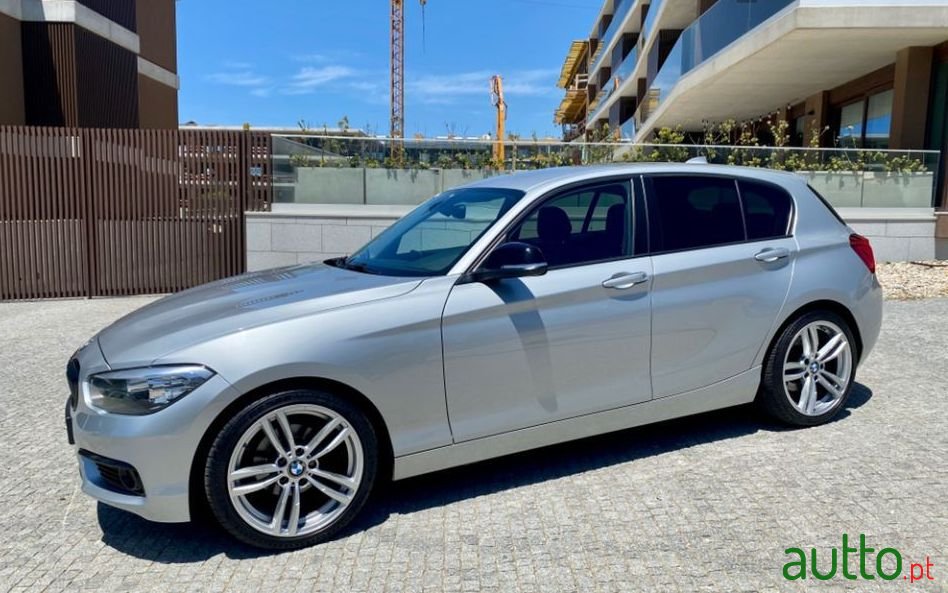 2015' BMW 116 D Sport Gps / Jll 18 photo #2