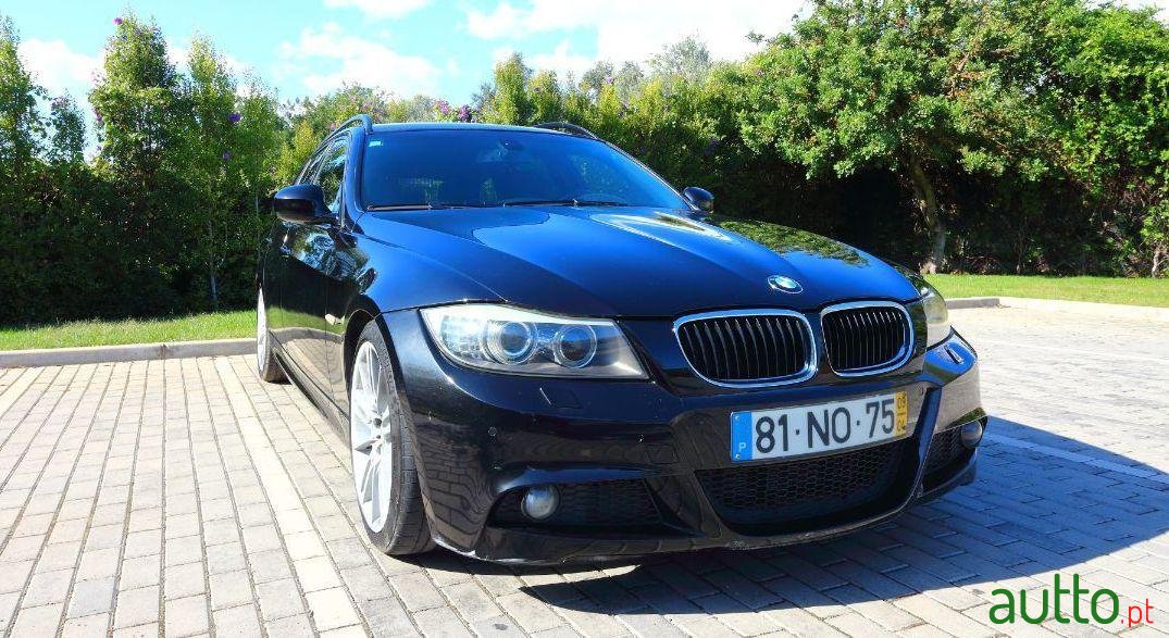 2009' BMW 320 photo #1
