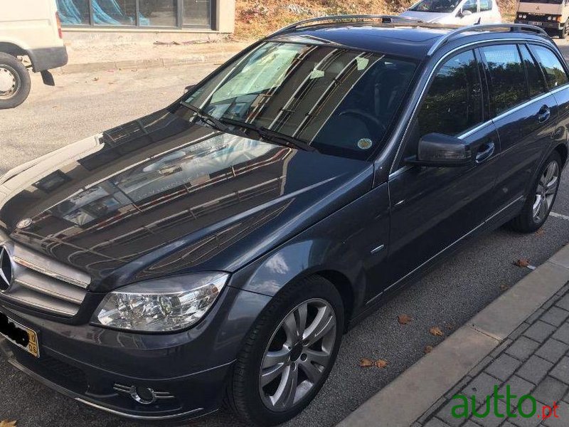 2010' Mercedes-Benz 220 Cdi Avangard photo #1