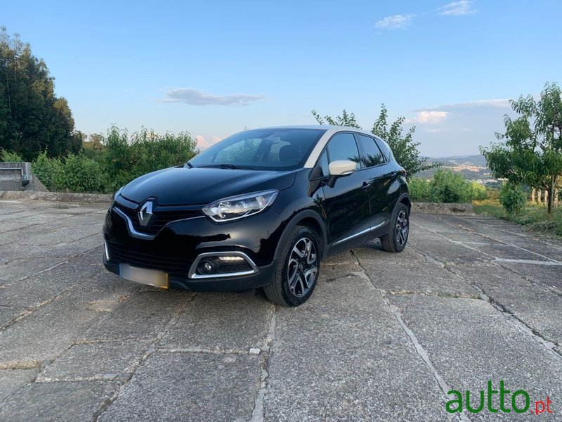 2016' Renault Captur photo #1