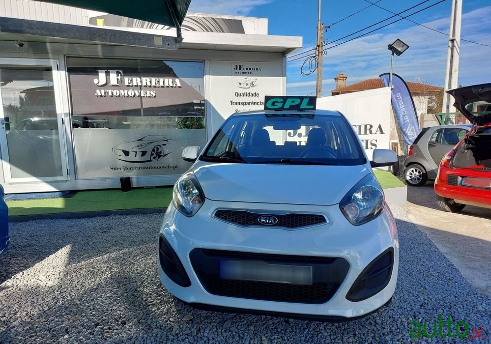 2015' Kia Picanto 1.0 Cvvt More Gpl photo #2