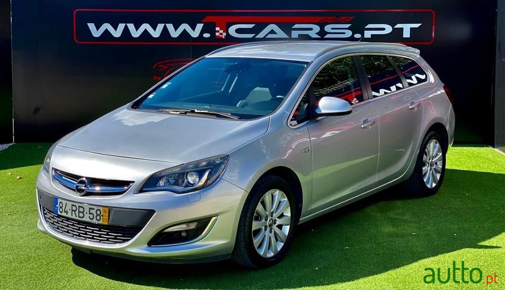 2016' Opel Astra Sports Tourer photo #1