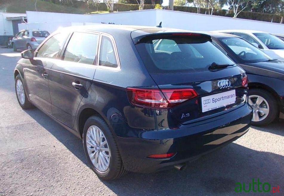 2017' Audi A3-Sportback A3 Sb 1.6 Tdi photo #1