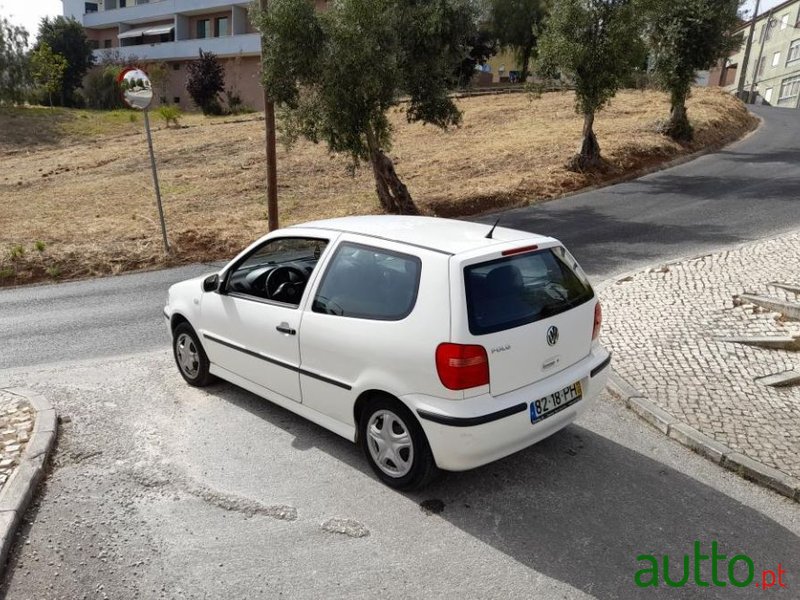 2000' Volkswagen Polo photo #2