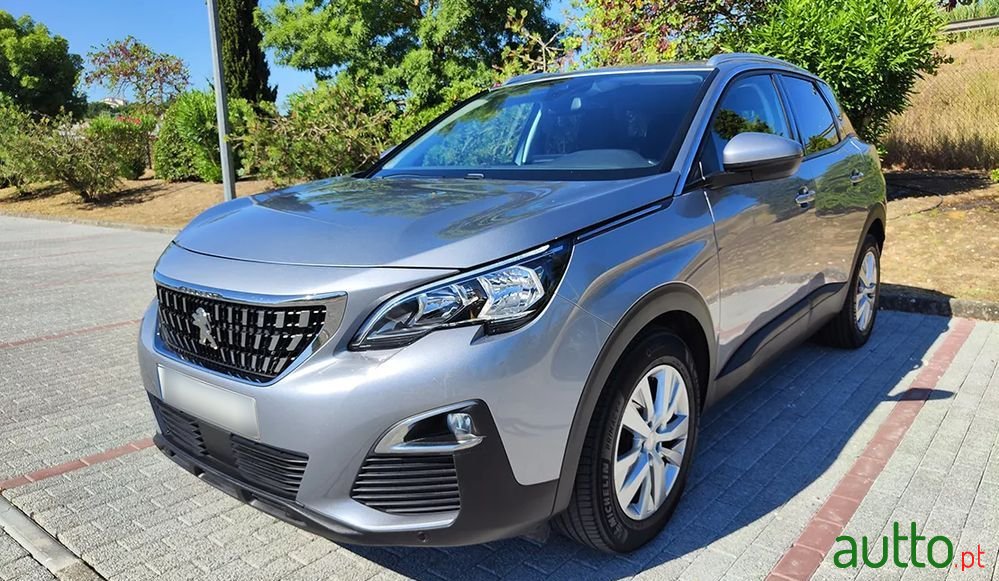 2019' Peugeot 3008 photo #3