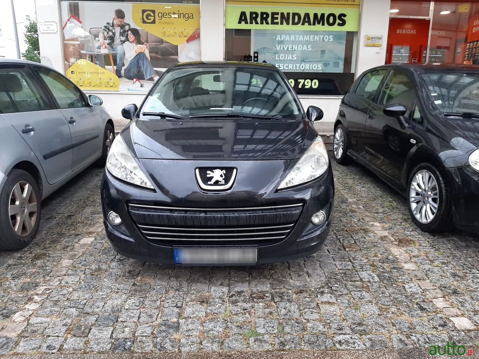 2009' Peugeot 207 photo #2