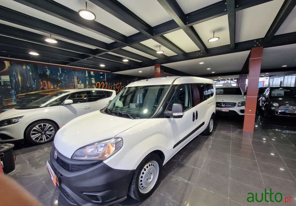 2017' Fiat Doblo Combi photo #5