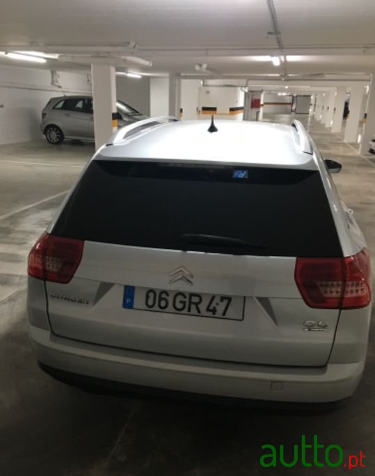 2008' Citroen C5 Tourer photo #3