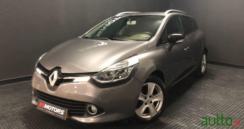 2014' Renault Clio Sport Tourer photo #1