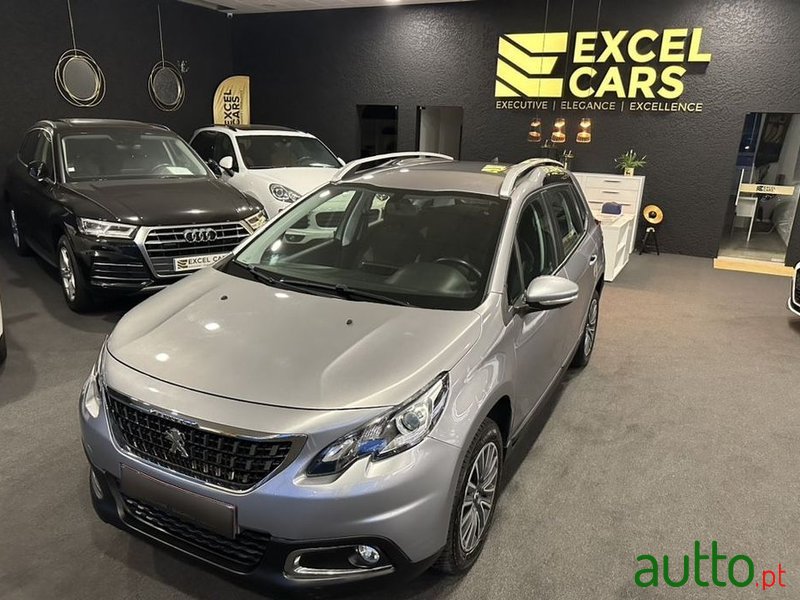 2019' Peugeot 2008 photo #4