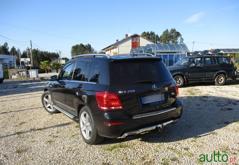 2014' Mercedes-Benz Classe Glk Bluetec 4-Matic photo #2