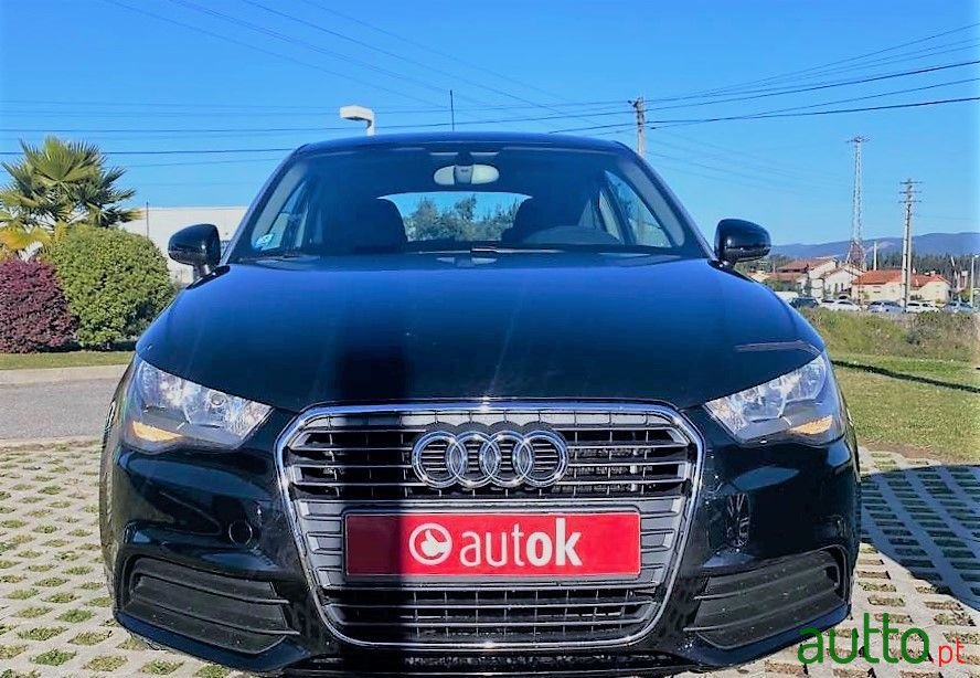 2013' Audi A1 photo #3