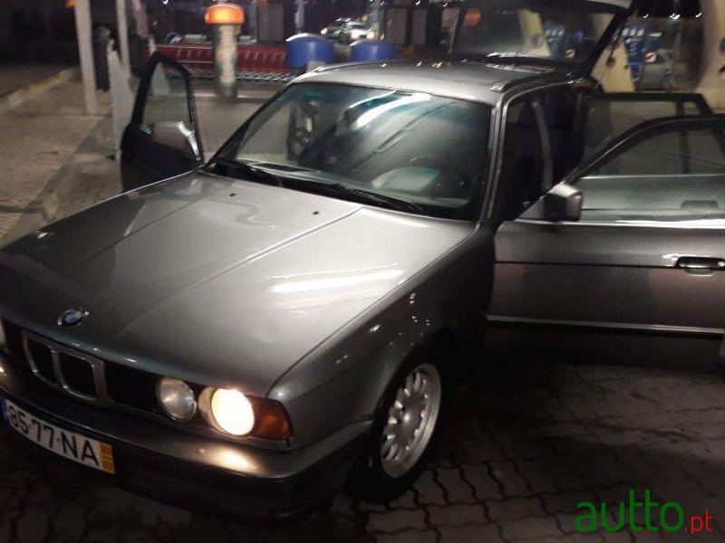 1993' BMW 525 photo #1