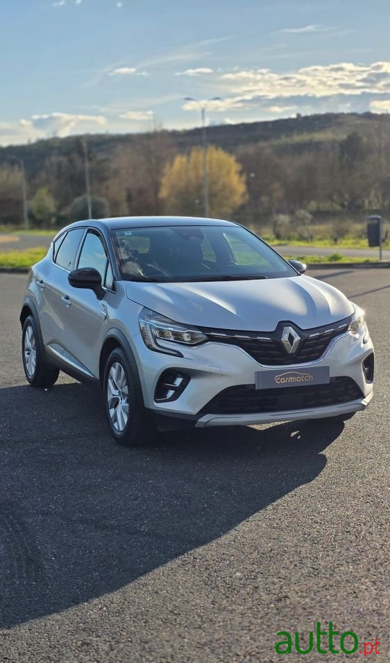 2021' Renault Captur Tce 90 Intens photo #3