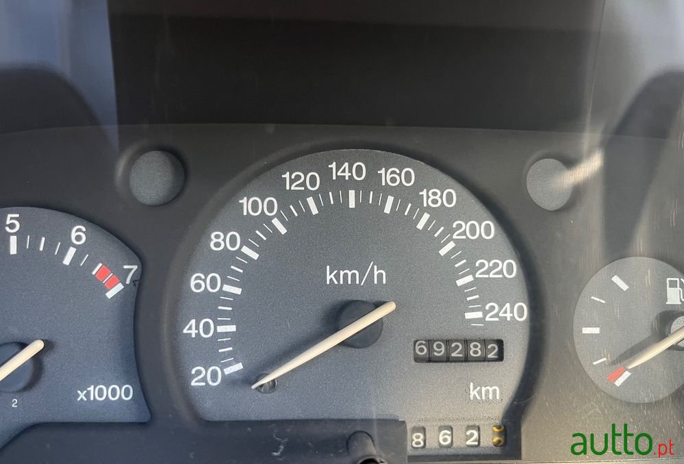 1992' Ford Orion 1.4 Clx photo #5