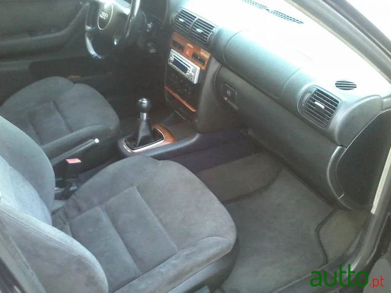 2001' Audi A3 photo #4