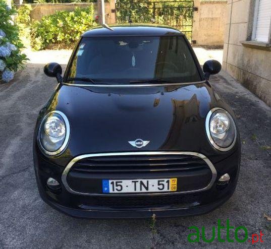 2017' MINI One photo #2