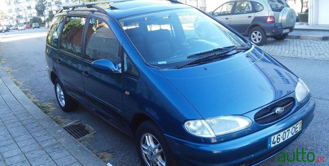 1999' Ford Galaxy 7 Lugares photo #1