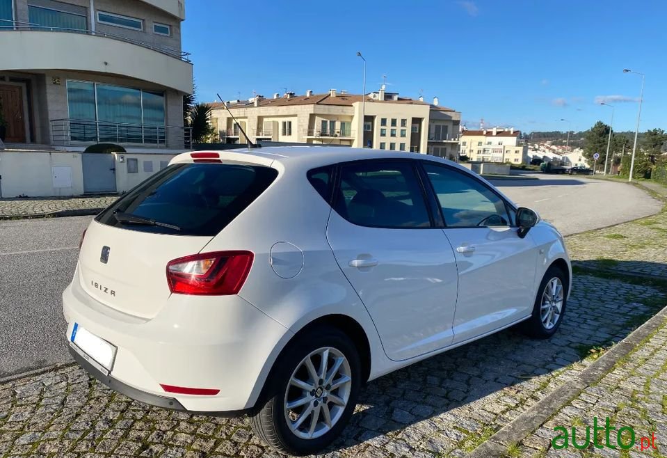 2016' SEAT Ibiza photo #3