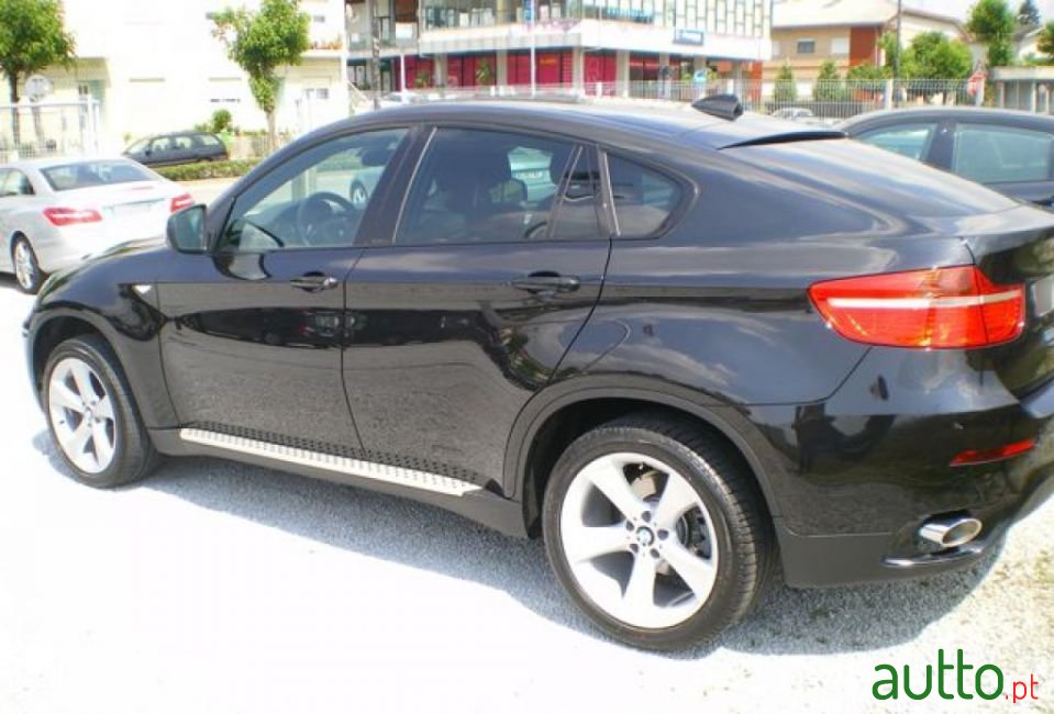2010' BMW X6 photo #2