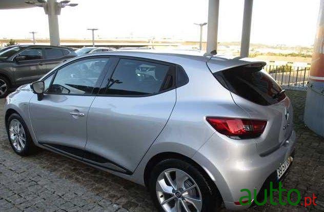 2017' Renault Clio photo #1
