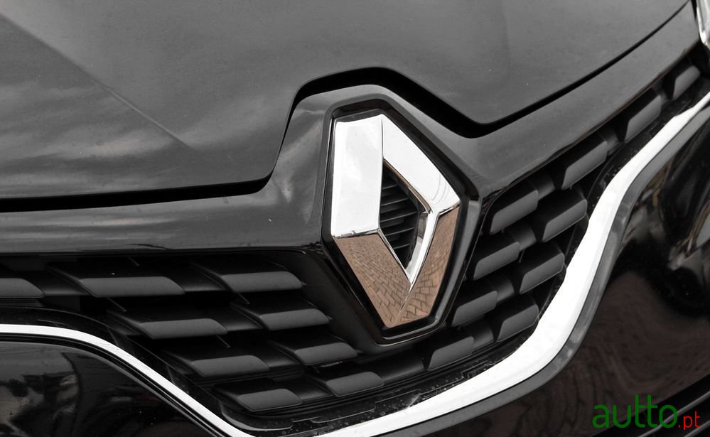 2020' Renault Grand Scenic photo #6