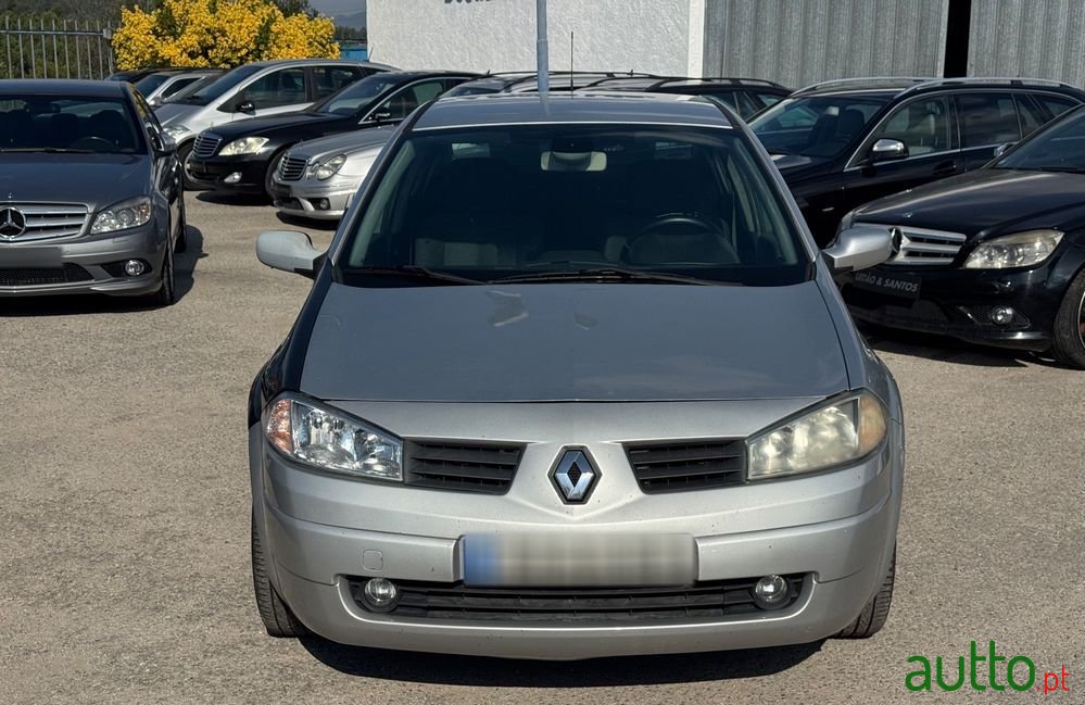 2005' Renault Megane photo #4