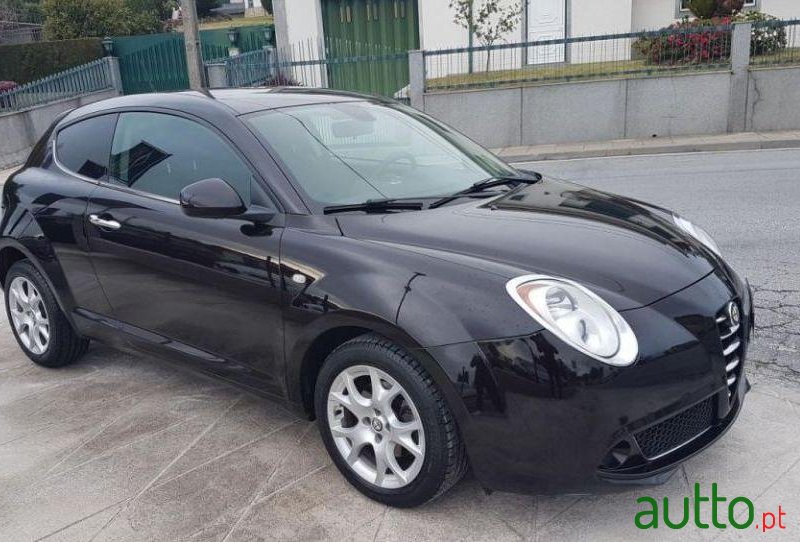 2012' Alfa Romeo MiTo photo #2