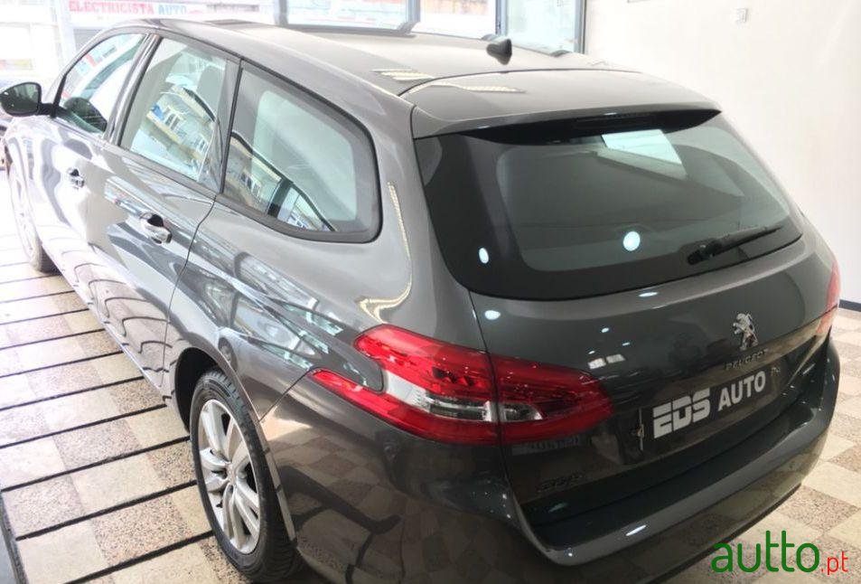 2016' Peugeot 308-Sw photo #1