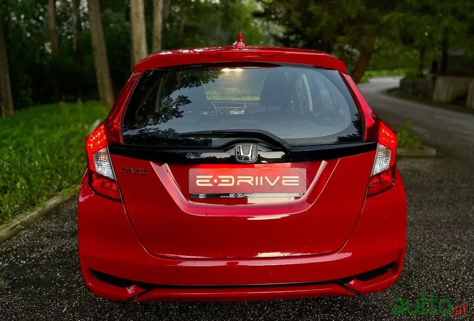 2018' Honda Jazz photo #6