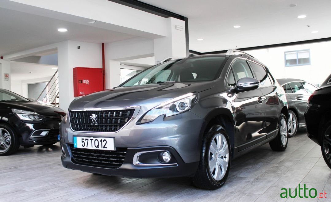 2017' Peugeot 2008 photo #1