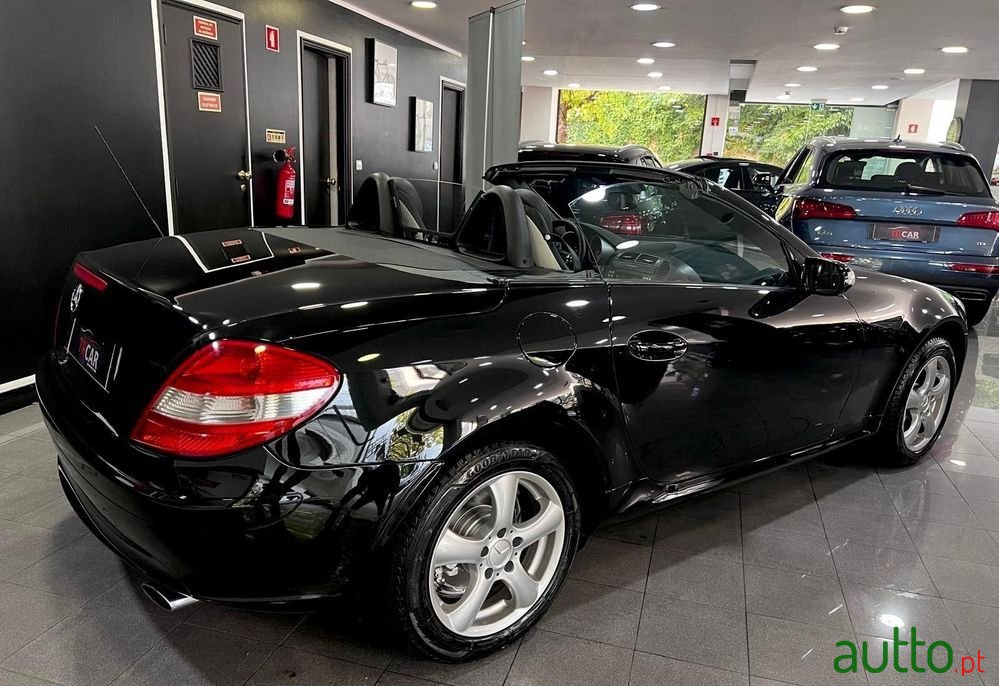 2005' Mercedes-Benz Classe Slk K photo #6