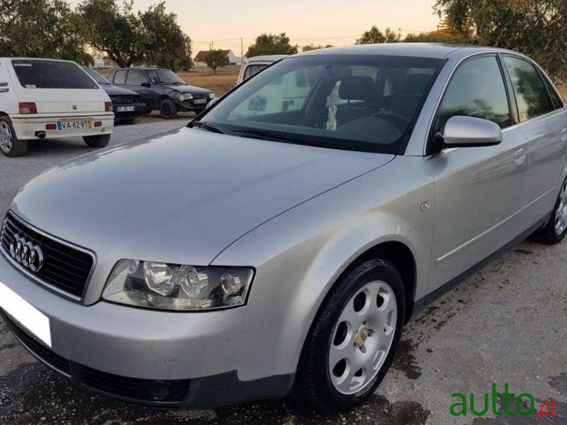 2001' Audi A4 1.6 Exclusive photo #1