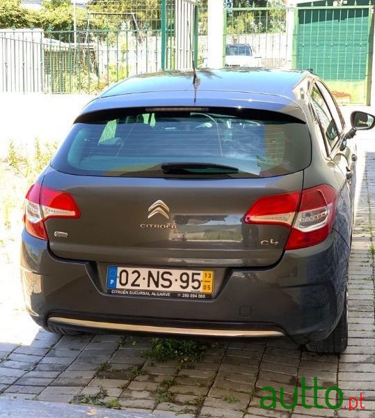 2013' Citroen C4 photo #2