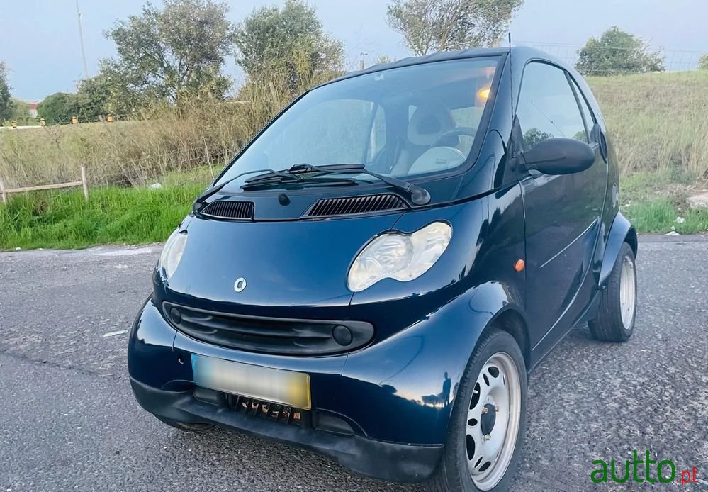 2006' Smart Fortwo Pure 50 photo #3