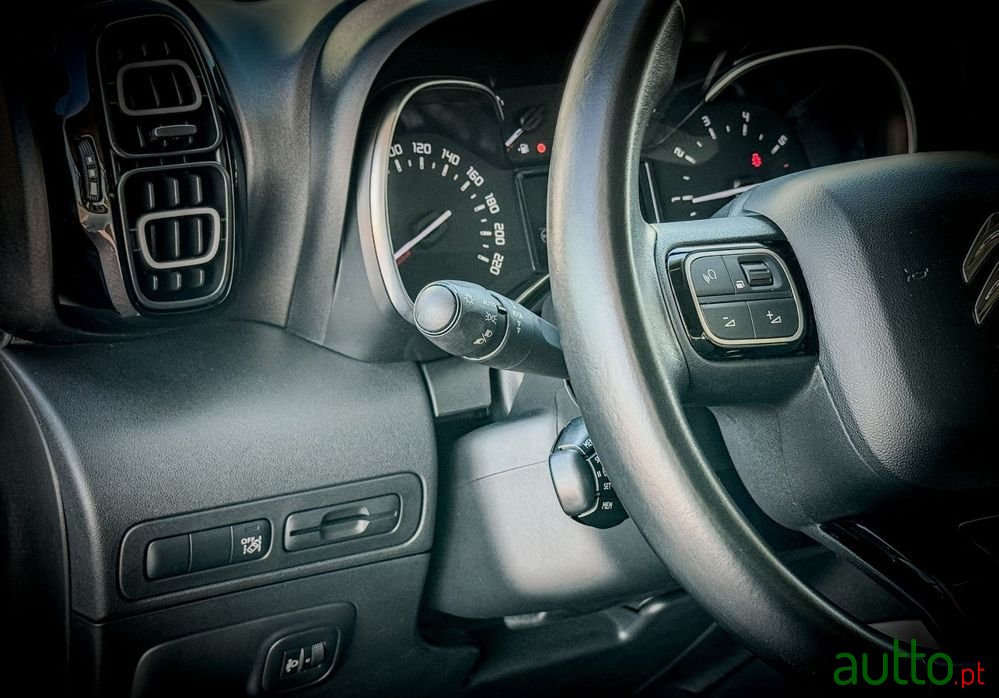 2019' Citroen C3 Aircross photo #6