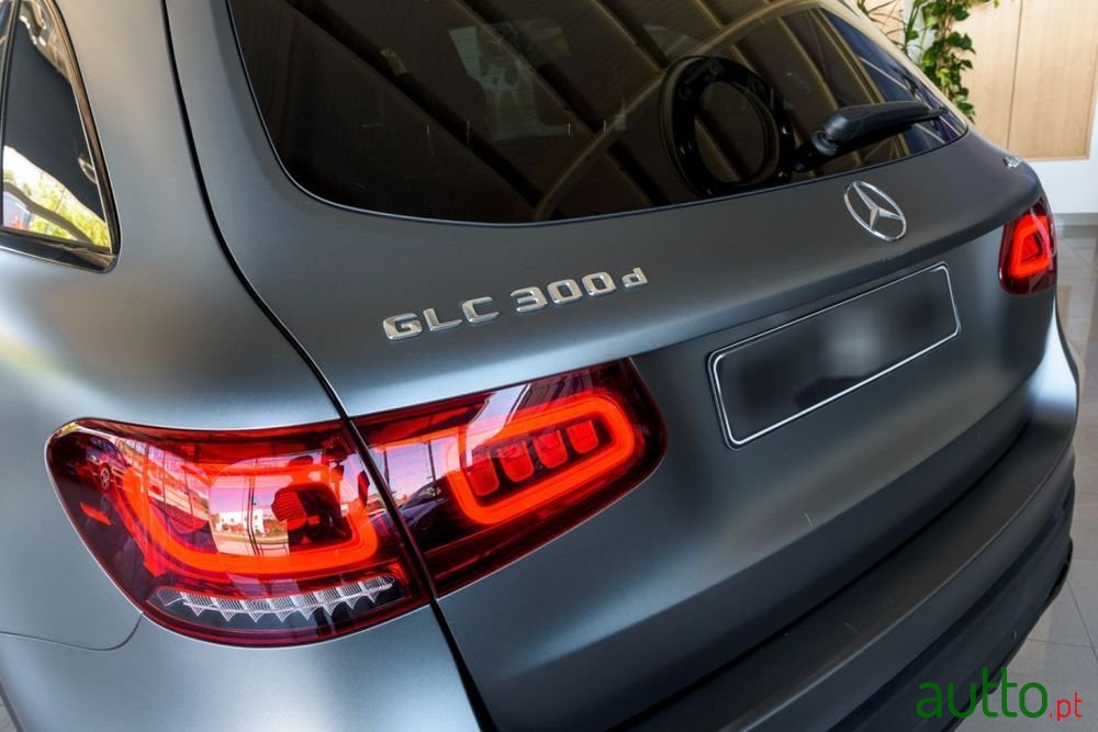 2020' Mercedes-Benz Classe Glc De 4Matic photo #6