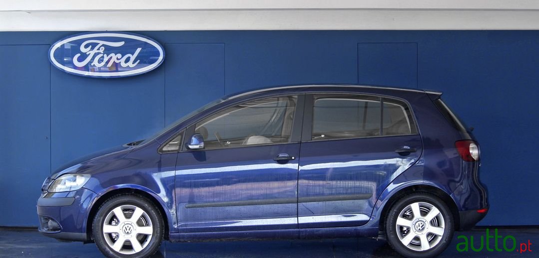 2005' Volkswagen Golf Plus photo #2