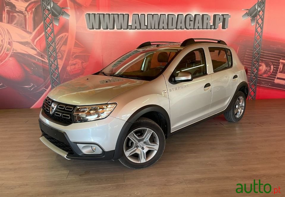 2017' Dacia Sandero Stepway photo #1