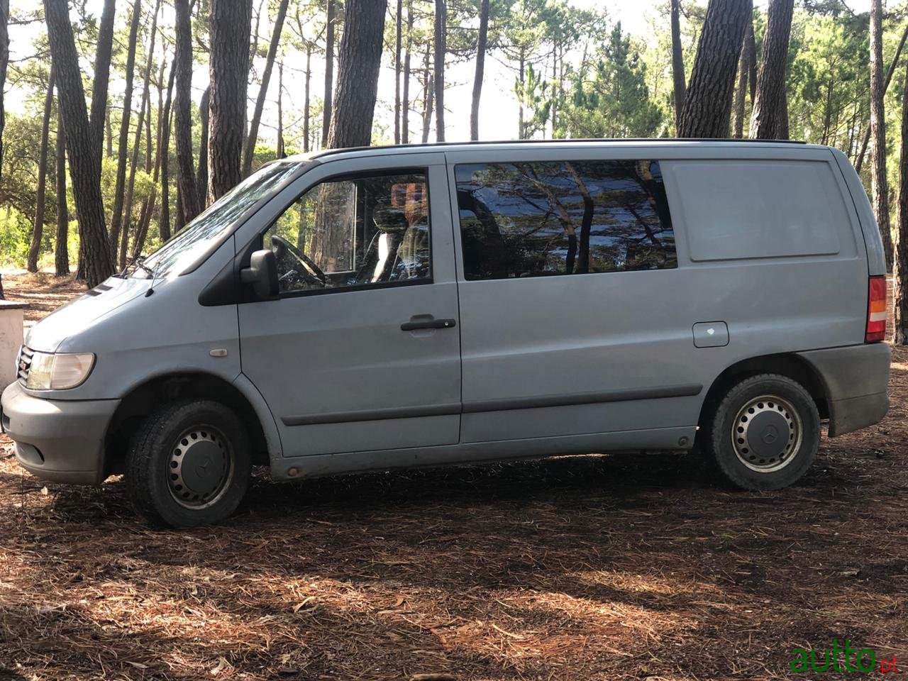 2002' Mercedes-Benz Vito 108cdi photo #1