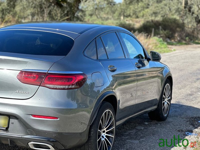 2019' Mercedes-Benz GLC 200 photo #4